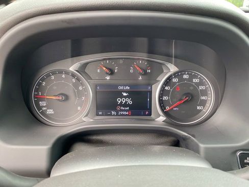 Used 2023 GMC Acadia SLT w/ LPO, Floor Liner Package image 13