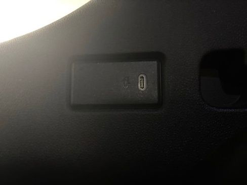 Used 2021 Chevrolet Tahoe RST RWD image 13