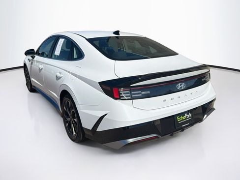 Used 2024 Hyundai Sonata SEL FWD image 5