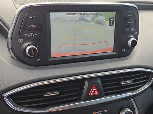 Used 2019 Hyundai Santa Fe SEL AWD/4WD image 20