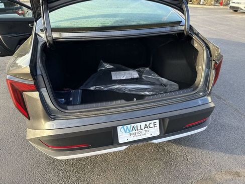 New 2026 Kia K4 LX image 36