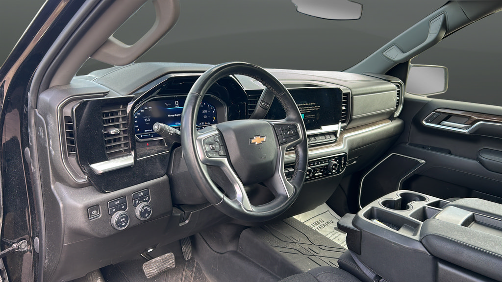 Used 2023 Chevrolet Silverado 1500 LT w/ Protection Package AWD/4WD image 10