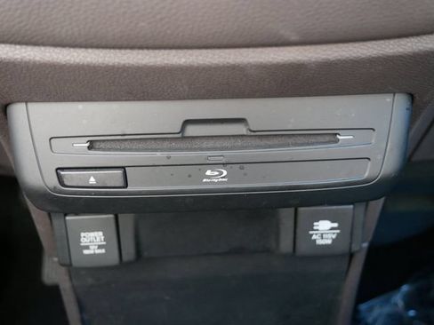 Used 2018 Honda Odyssey Touring image 23