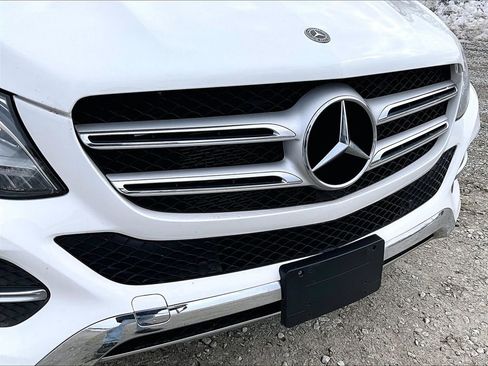 Used 2019 Mercedes-Benz GLE 400 4MATIC w/ Premium 1 Package image 26