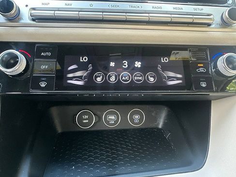 Certified 2026 Genesis G70 2.5T AWD/4WD image 16