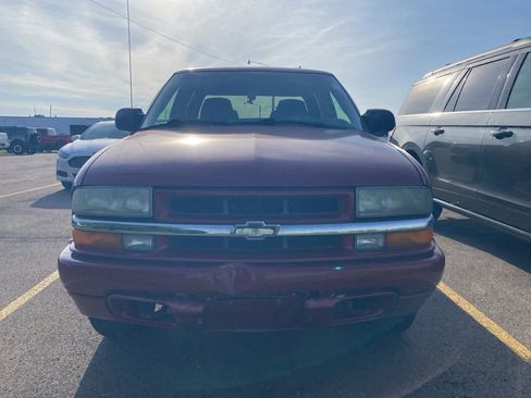 Used 2004 Chevrolet S10 Pickup LS AWD/4WD image 17