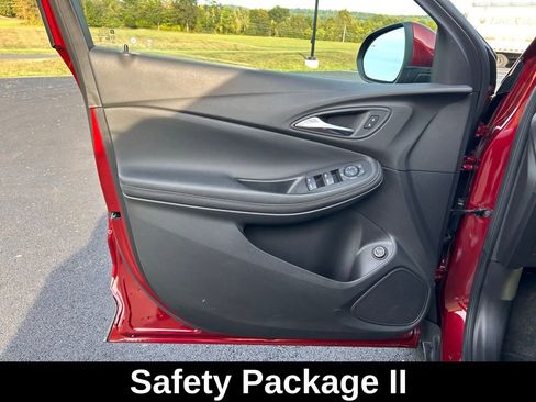 Certified 2022 Buick Encore GX Select image 17