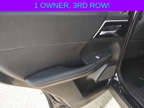 Used 2024 Mitsubishi Outlander FWD image 17