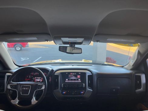 Used 2015 GMC Sierra 1500 SLE w/ SLE Value Package image 9