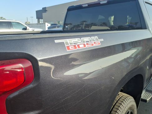 Used 2023 Chevrolet Silverado 1500 LT Trail Boss w/ LPO, Dark Essentials Package AWD/4WD image 3