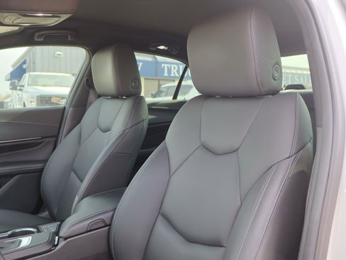 Used 2023 Cadillac CT4 Luxury image 22