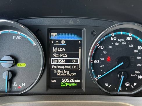 Certified 2018 Toyota RAV4 XLE w/ Convenience Package AWD/4WD image 26