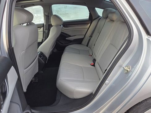 Used 2019 Honda Accord EX-L image 15