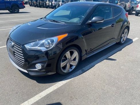 Used 2013 Hyundai Veloster Turbo FWD image 7