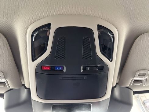 Used 2025 Subaru Outback Premium w/ Popular Package #1A image 22