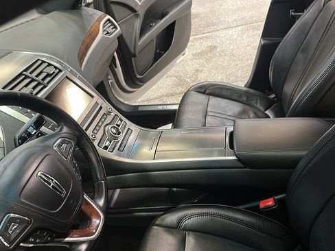 Used 2017 Lincoln MKZ Reserve AWD/4WD image 26