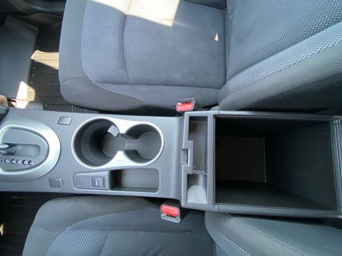 Used 2013 Nissan Rogue S FWD image 20