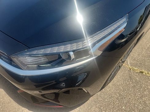 Used 2023 Kia Forte GT-Line w/ GT-Line Technology Package FWD image 5