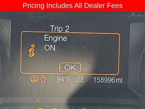 Used 2016 Ford Fusion SE FWD image 8