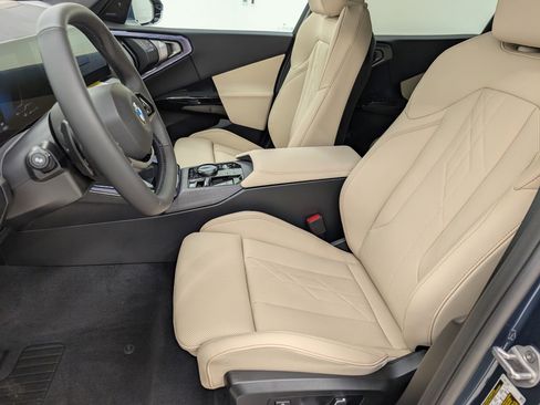 New 2026 BMW X3 xDrive30 w/ Premium Package image 5