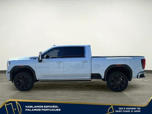 New 2026 GMC Sierra 2500 Denali w/ Denali Reserve Package AWD/4WD image 3