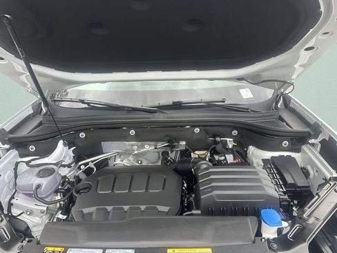 New 2026 Volkswagen Atlas SE FWD image 27