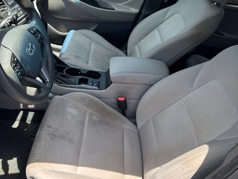 Used 2017 Hyundai Tucson SE FWD image 4