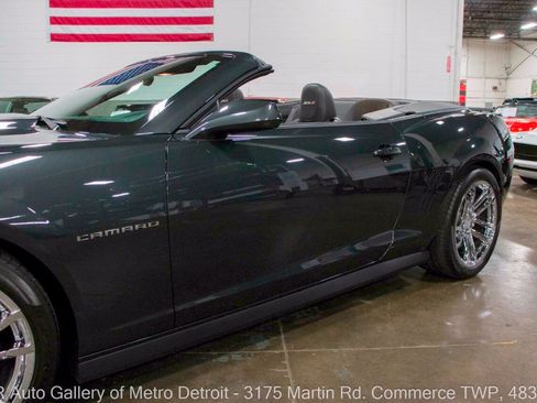 Used 2013 Chevrolet Camaro ZL1 RWD image 22