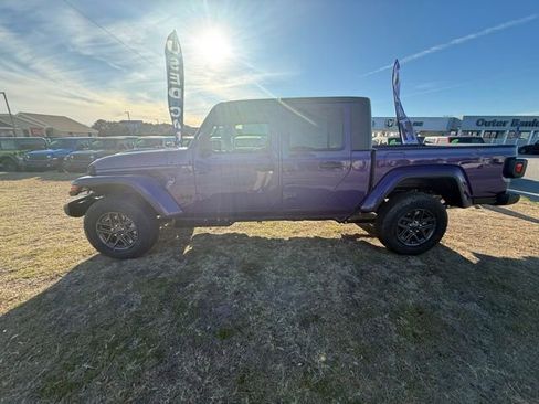 New 2026 Jeep Gladiator Sport image 4