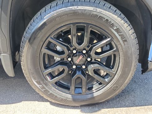 Used 2025 GMC Sierra 1500 Elevation AWD/4WD image 21