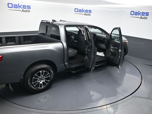 Used 2024 Nissan Titan SV w/ Accessory Utility Package image 58