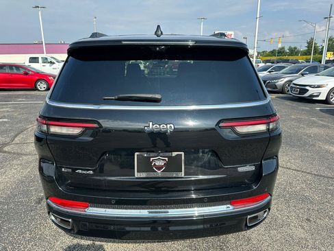 Used 2021 Jeep Grand Cherokee L Overland w/ Luxury Tech Group IV AWD/4WD image 10