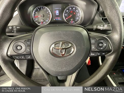 Used 2022 Toyota RAV4 LE FWD image 45