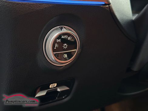 Used 2022 Mercedes-Benz C 300 C 300 4MATIC Sedan 4D w/ Exclusive Trim Package image 31