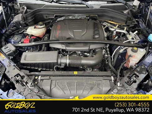 Used 2018 Alfa Romeo Stelvio AWD image 10