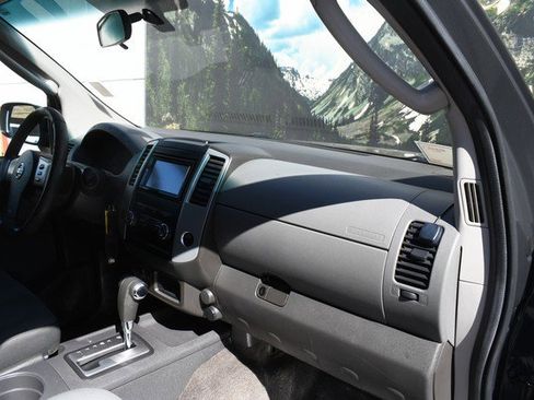 Used 2010 Nissan Xterra S image 24