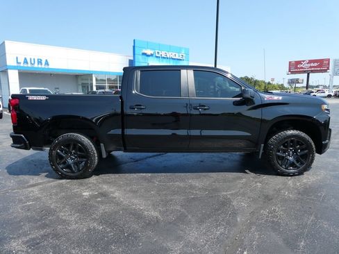 Used 2022 Chevrolet Silverado 1500 LT Trail Boss w/ Convenience Package II AWD/4WD image 4