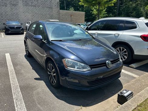 Used 2016 Volkswagen Golf 4-Door FWD image 1