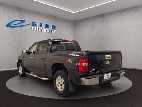 Used 2011 Chevrolet Silverado 1500 LT w/ All-Star Edition AWD/4WD image 10