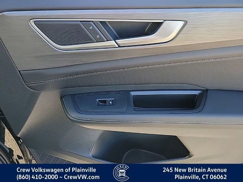 New 2026 Volkswagen Atlas Cross Sport SE image 40