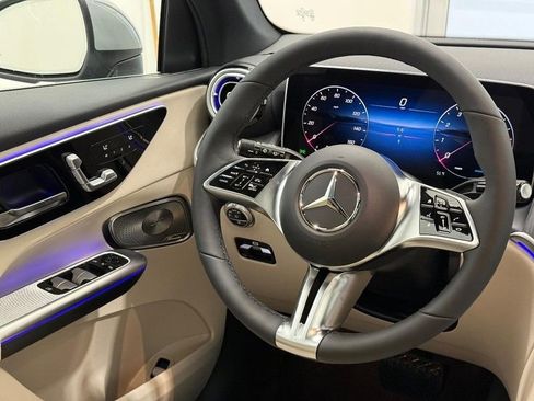New 2026 Mercedes-Benz GLC 300 4MATIC image 8