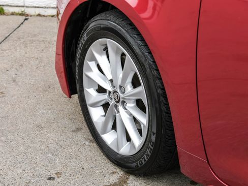 Used 2020 Toyota Corolla XLE image 58