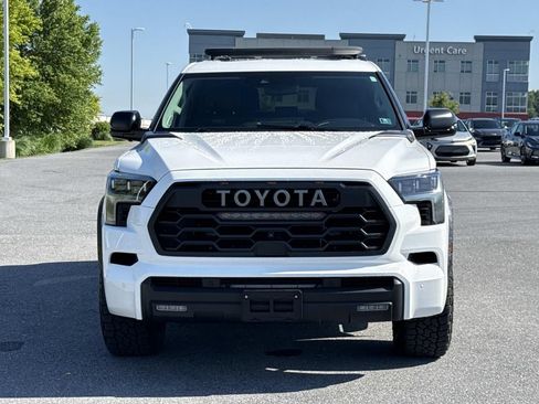 Used 2023 Toyota Sequoia TRD Pro AWD/4WD image 29