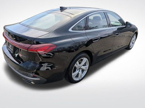 Used 2025 Audi A5 2.0T Premium w/ Convenience Package image 6