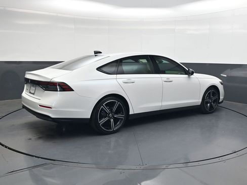 New 2026 Honda Accord SE image 4