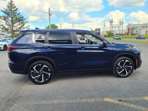 Used 2023 Mitsubishi Outlander SE AWD/4WD image 6