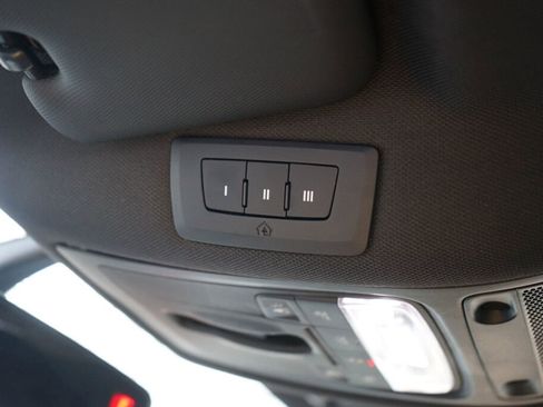 Used 2018 Audi Q3 2.0T Premium Plus w/ Premium Plus Package image 18