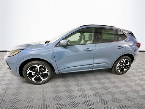 New 2025 Ford Escape ST-Line Elite w/ Premium Technology Package image 24