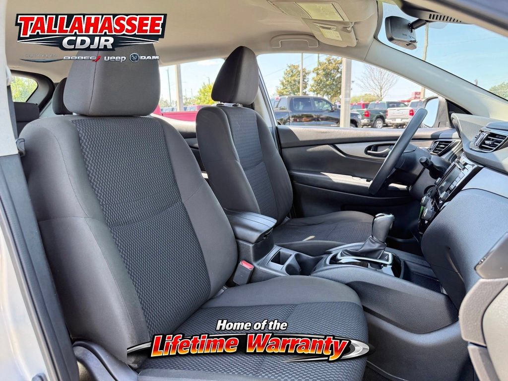 Used 2021 Nissan Rogue Sport S FWD image 29