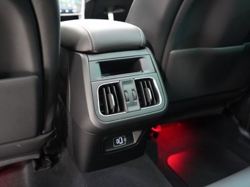 New 2025 Maserati Grecale GT image 28